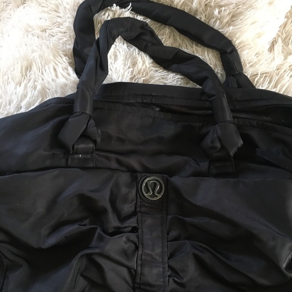 Lululemon Gym Bag - Picture 2 of 11